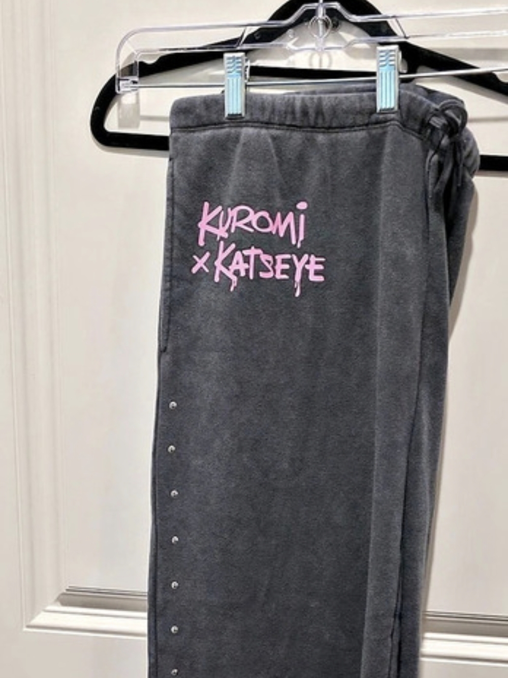 Target Exclusive Katseye X Kuromi Graphic Pull-On Flare Pants XL NWOT